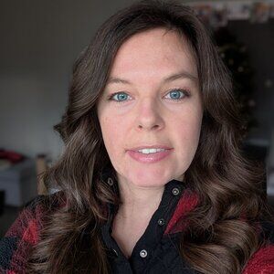 Meet your Posher, Shari